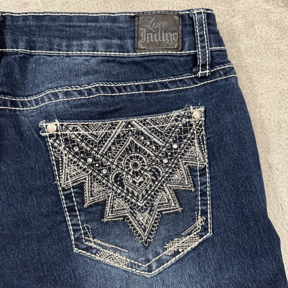 Love Indigo Jeans Women's Size 14 Dark Wash Stretch Embellished Back Pockets